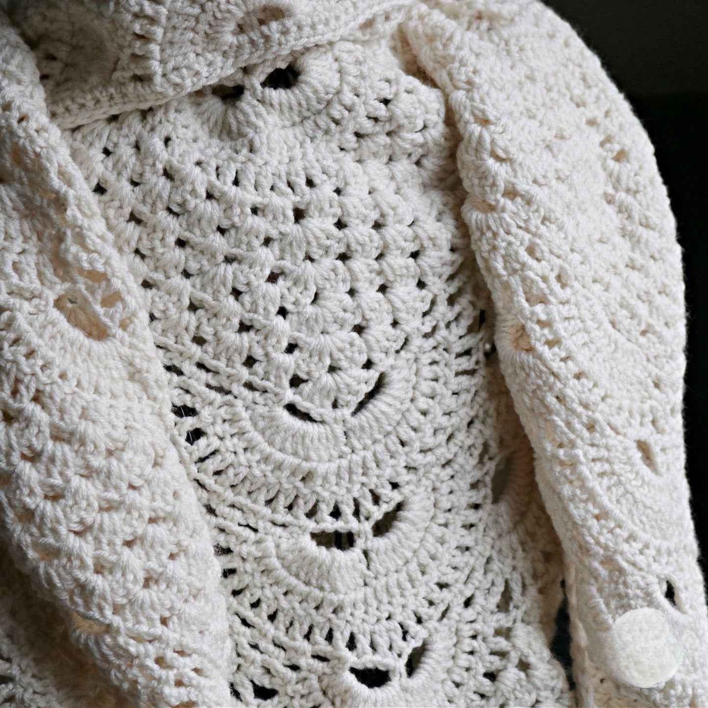 Grandma's German Shells Shawl Crochet Pattern
