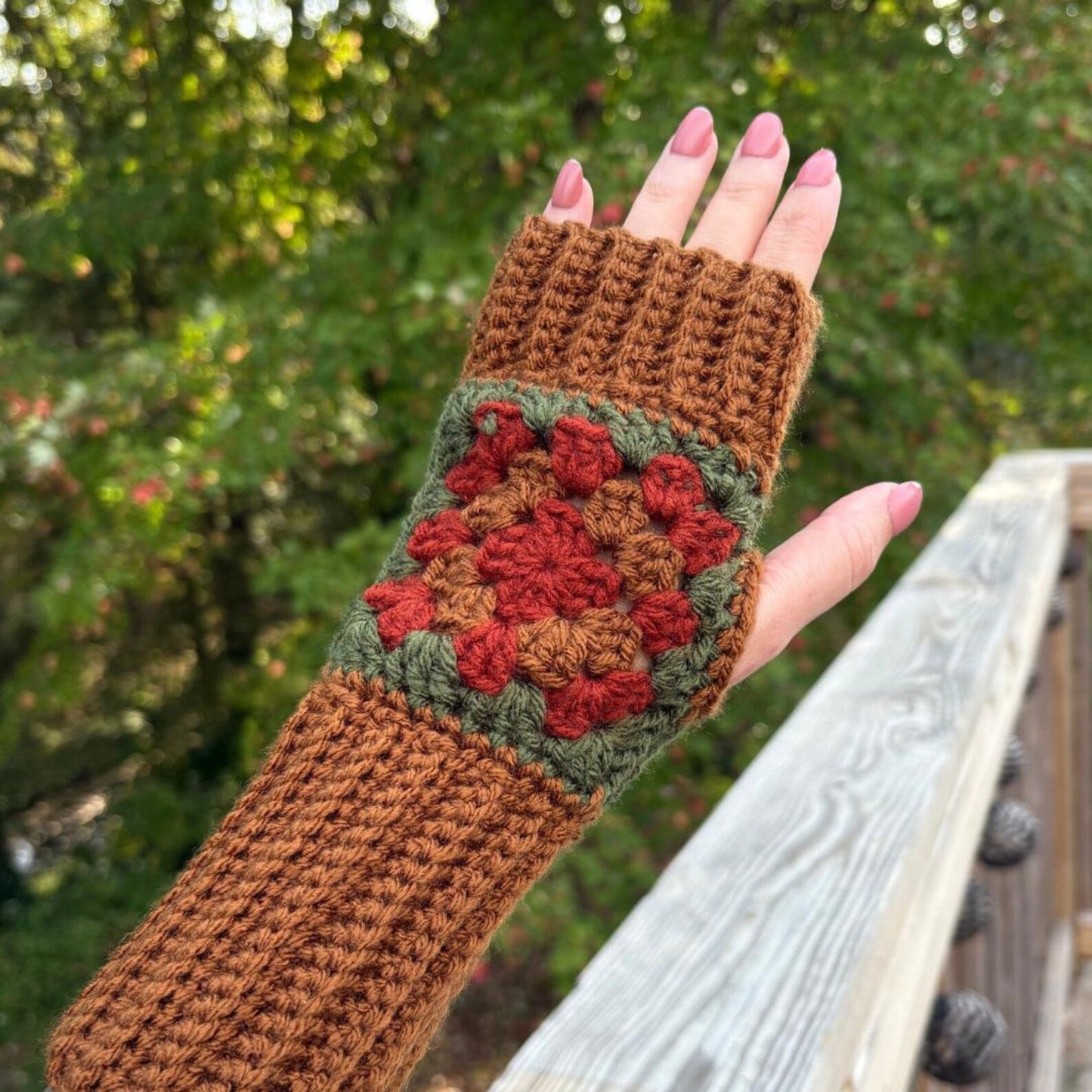 Cozy Granny Square Fingerless Gloves Crochet Pattern