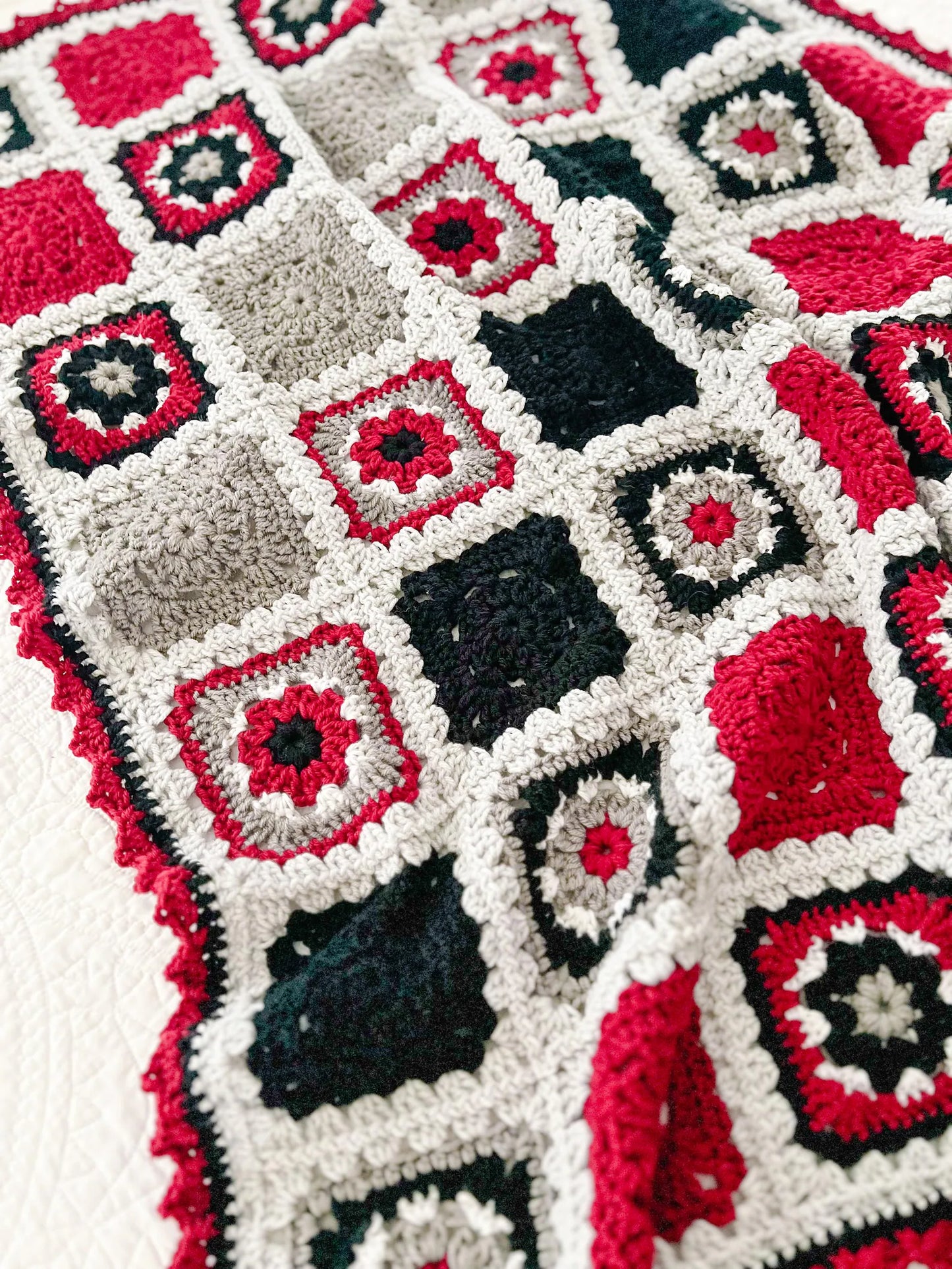 Chloe Granny Square Blanket Crochet Pattern