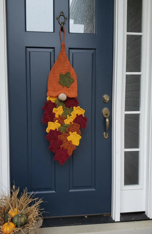 Gnome Leaf Wall Hanging Wreath Crochet Pattern