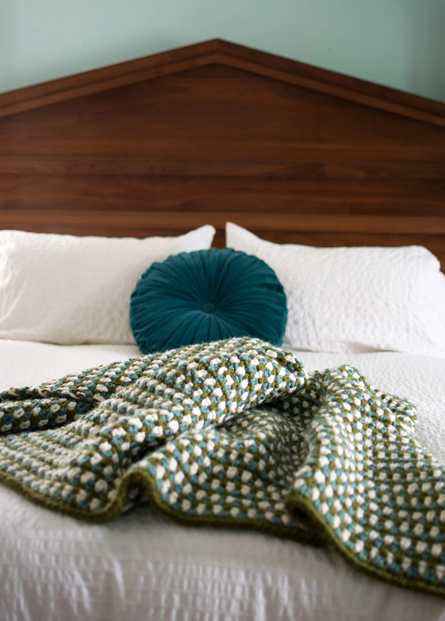 The Chunky Moss Throw Crochet Pattern
