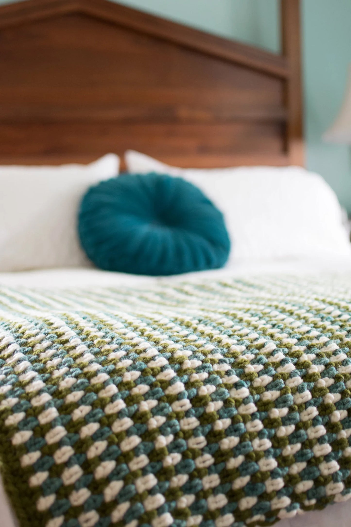 The Chunky Moss Throw Crochet Pattern