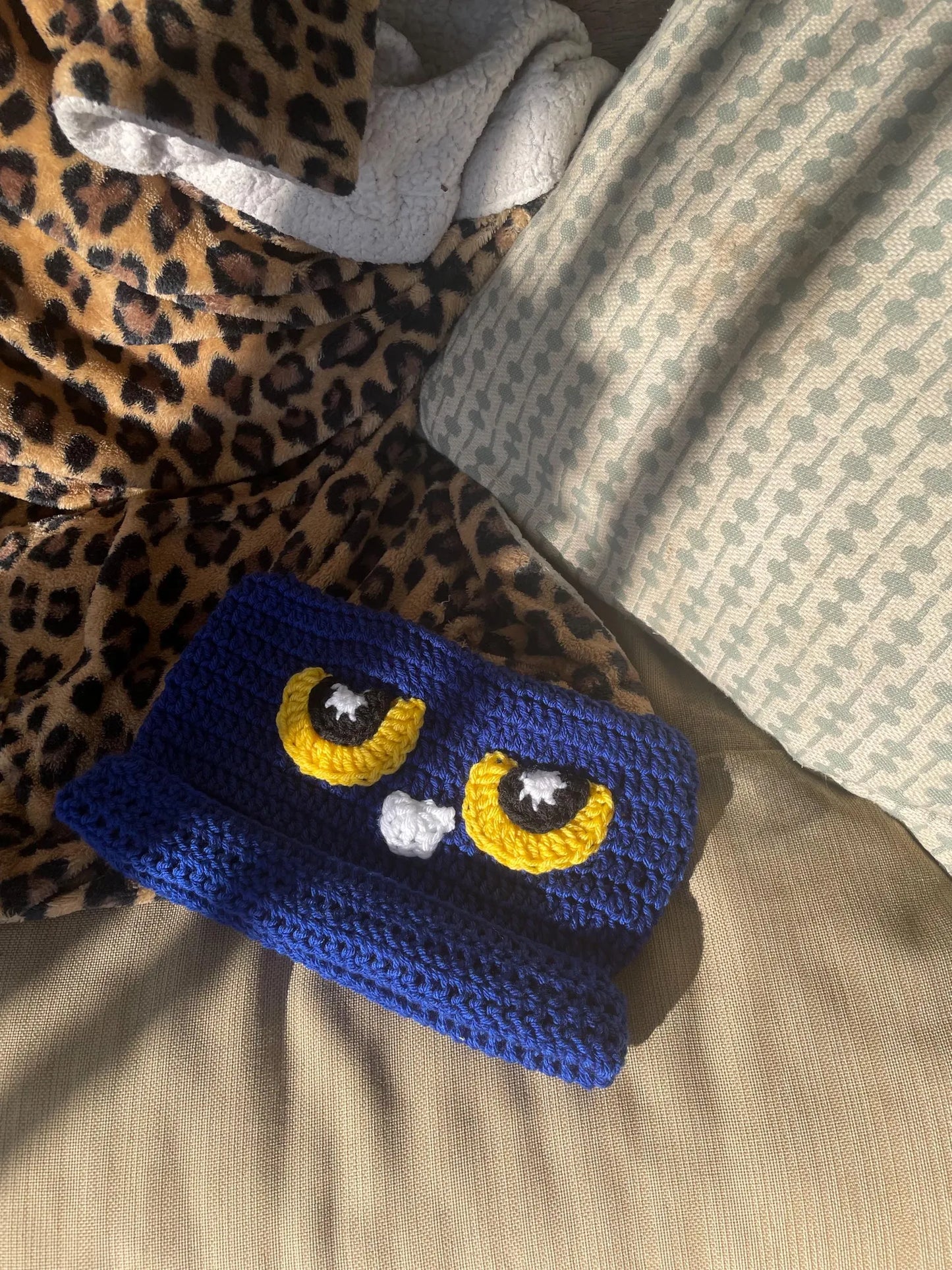 Pete The Cat Hat Crochet Pattern
