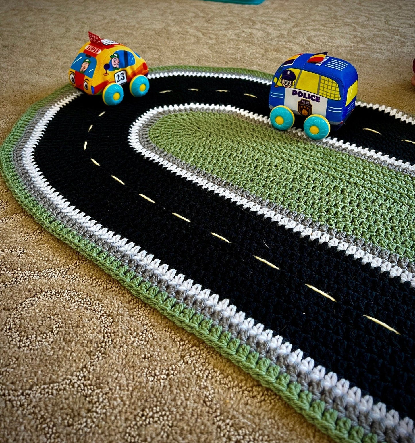 RaceTrack Play Mat Rug Crochet Pattern