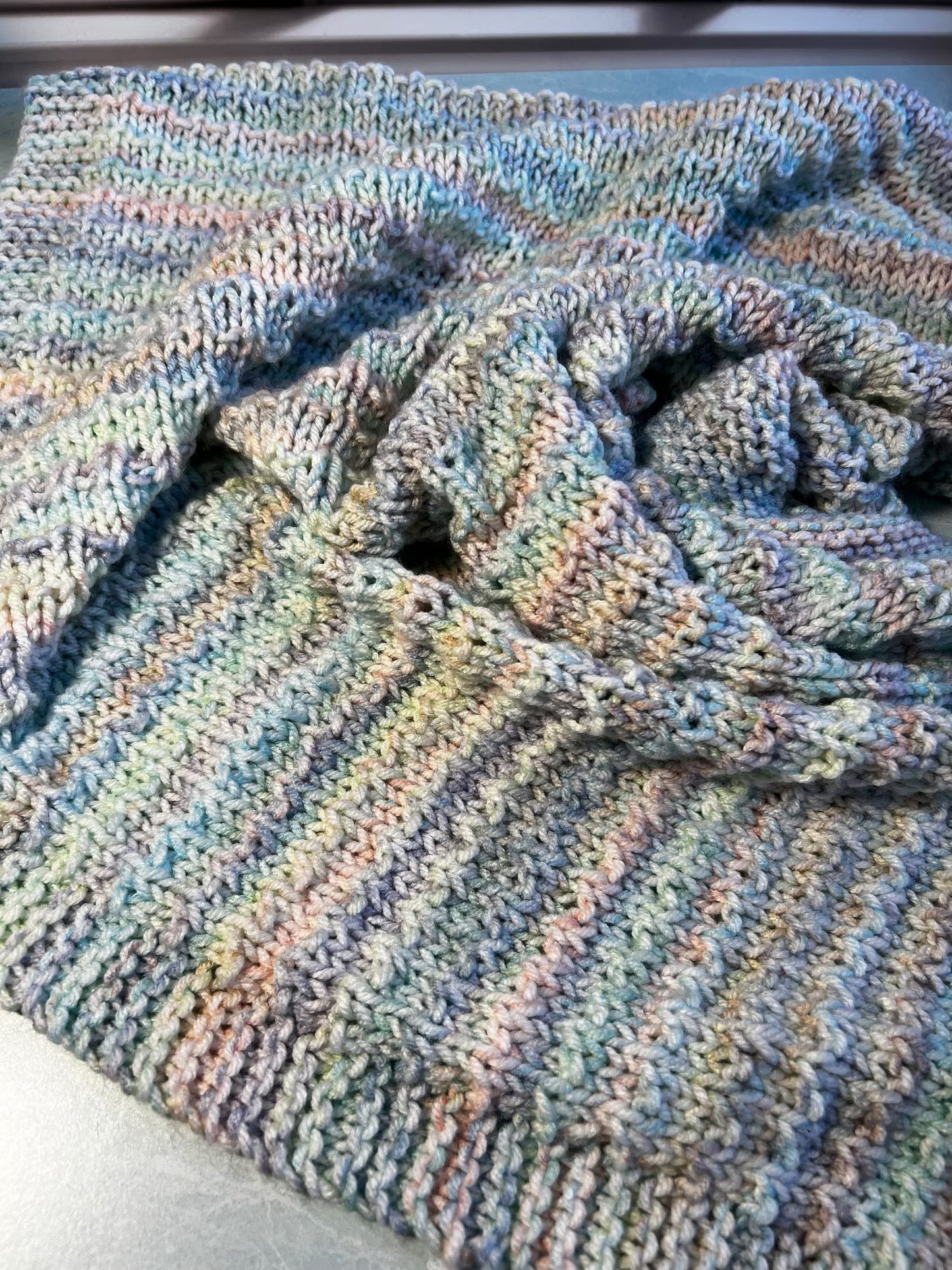 Tiny Kisses Baby Blanket Knitting Pattern