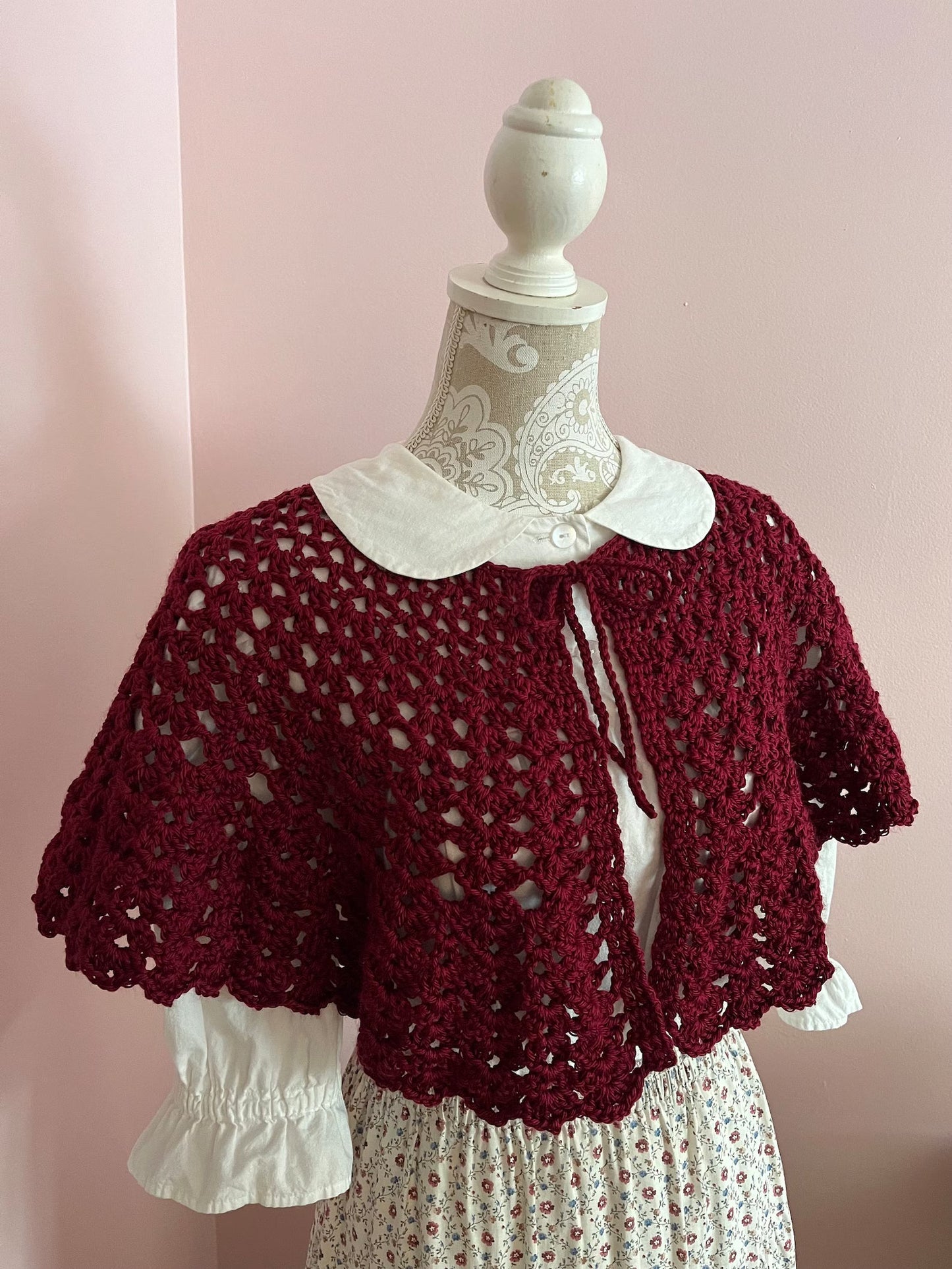 Victorian Capelet Crochet Pattern