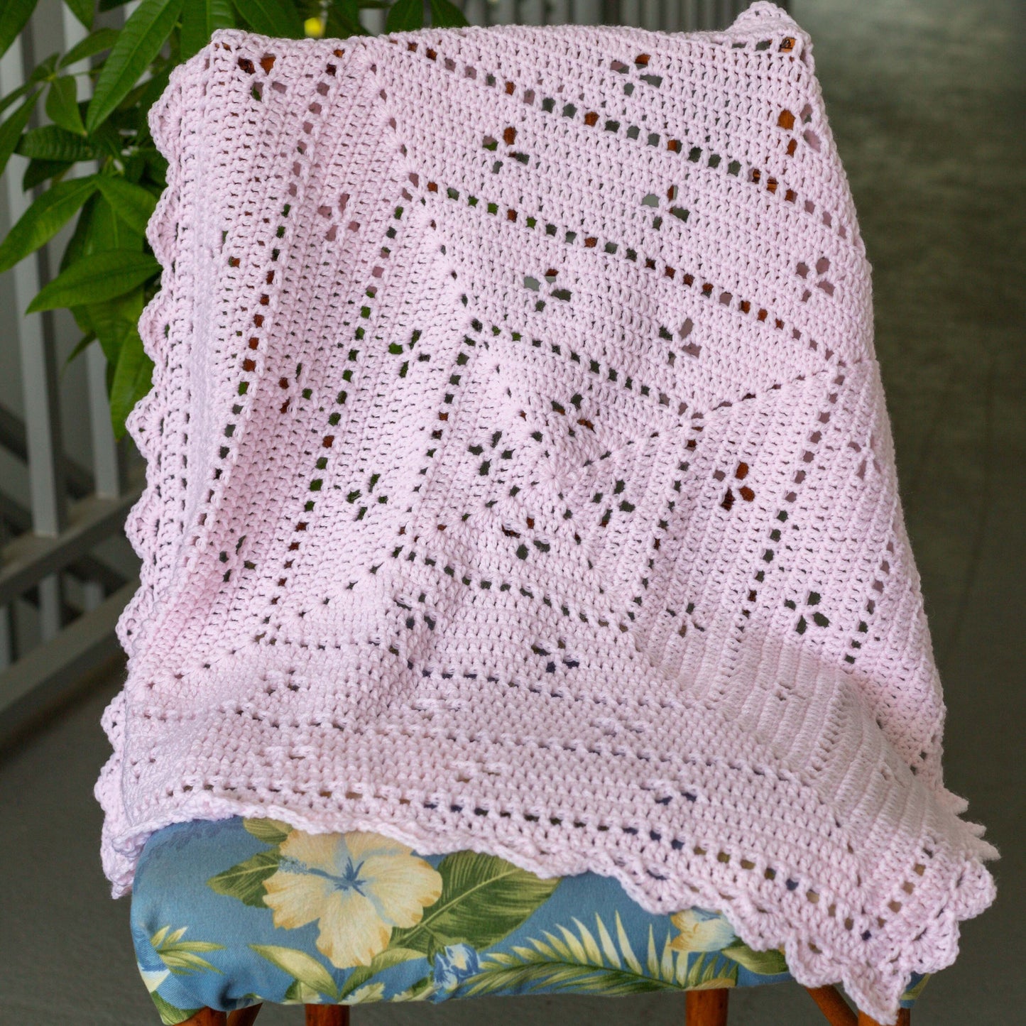 Midwife in a Square Baby Blanket Crochet Pattern