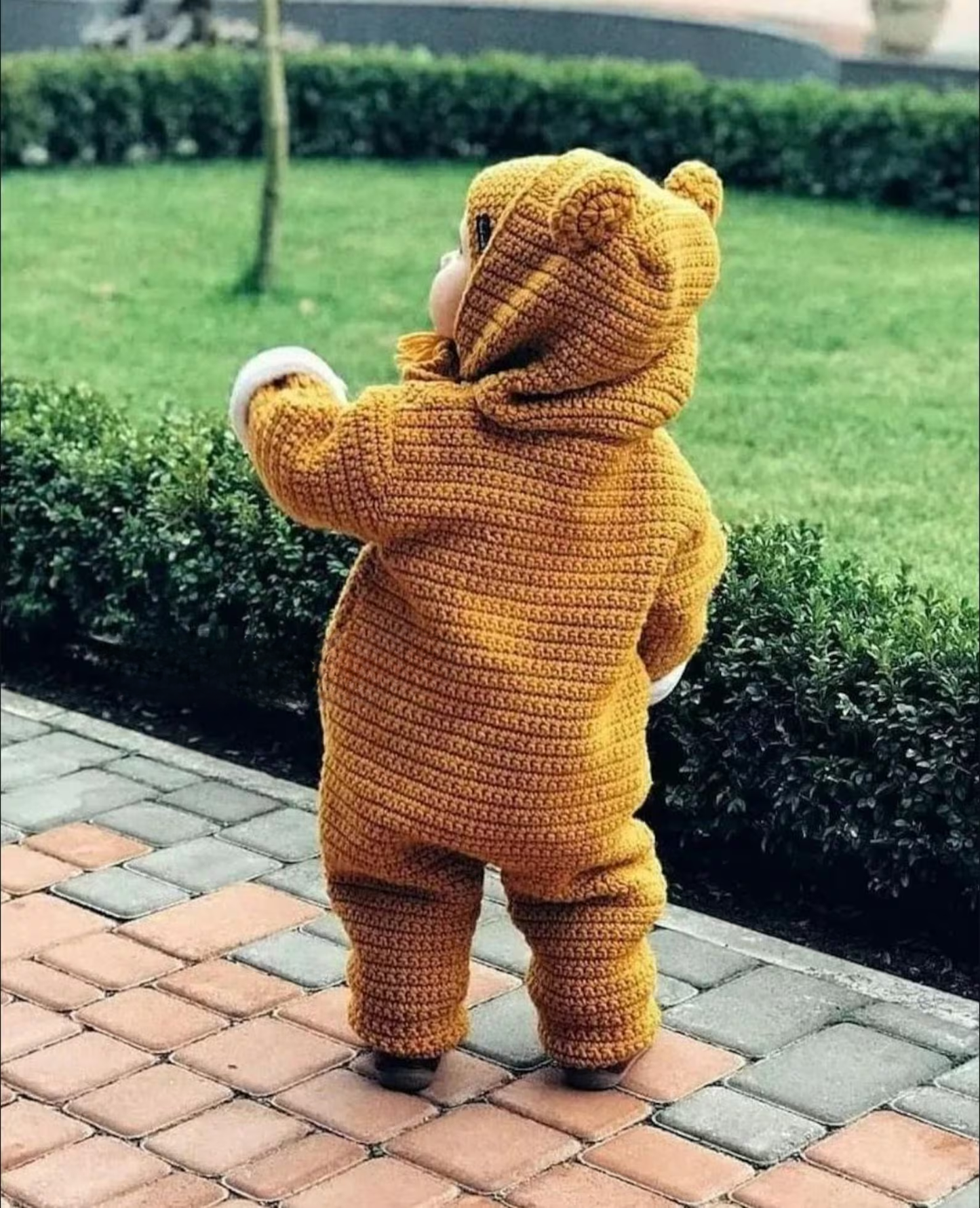 Crochet Baby Romper Pattern