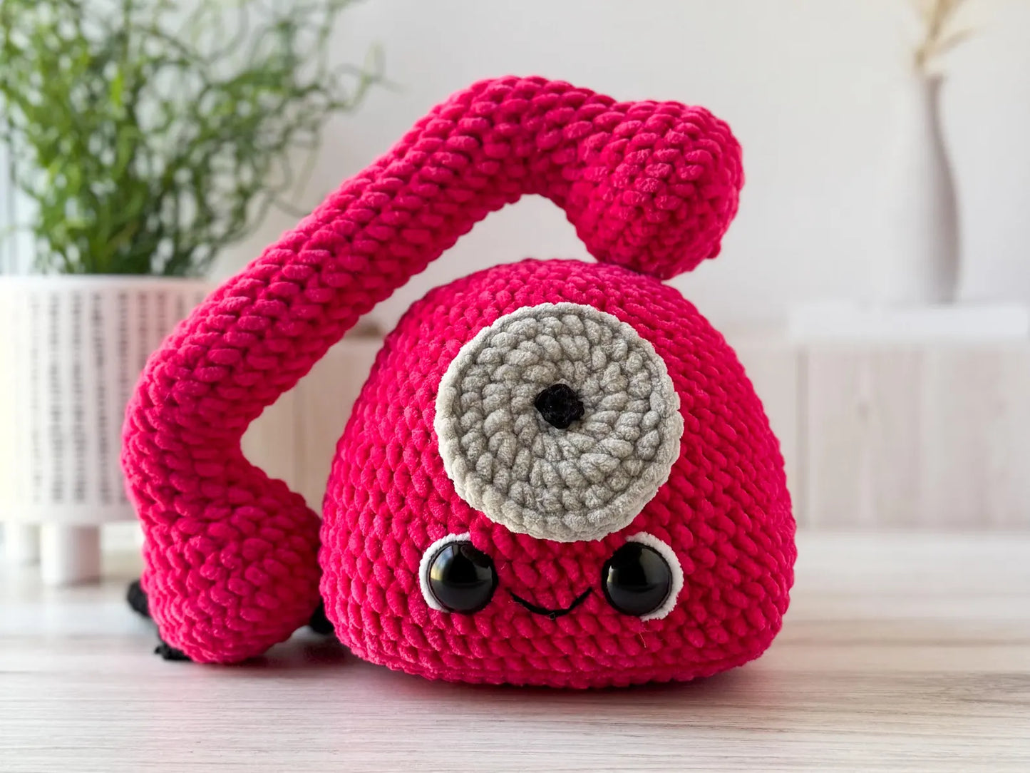 Big and Mini Rotary Phone Crochet Patterns