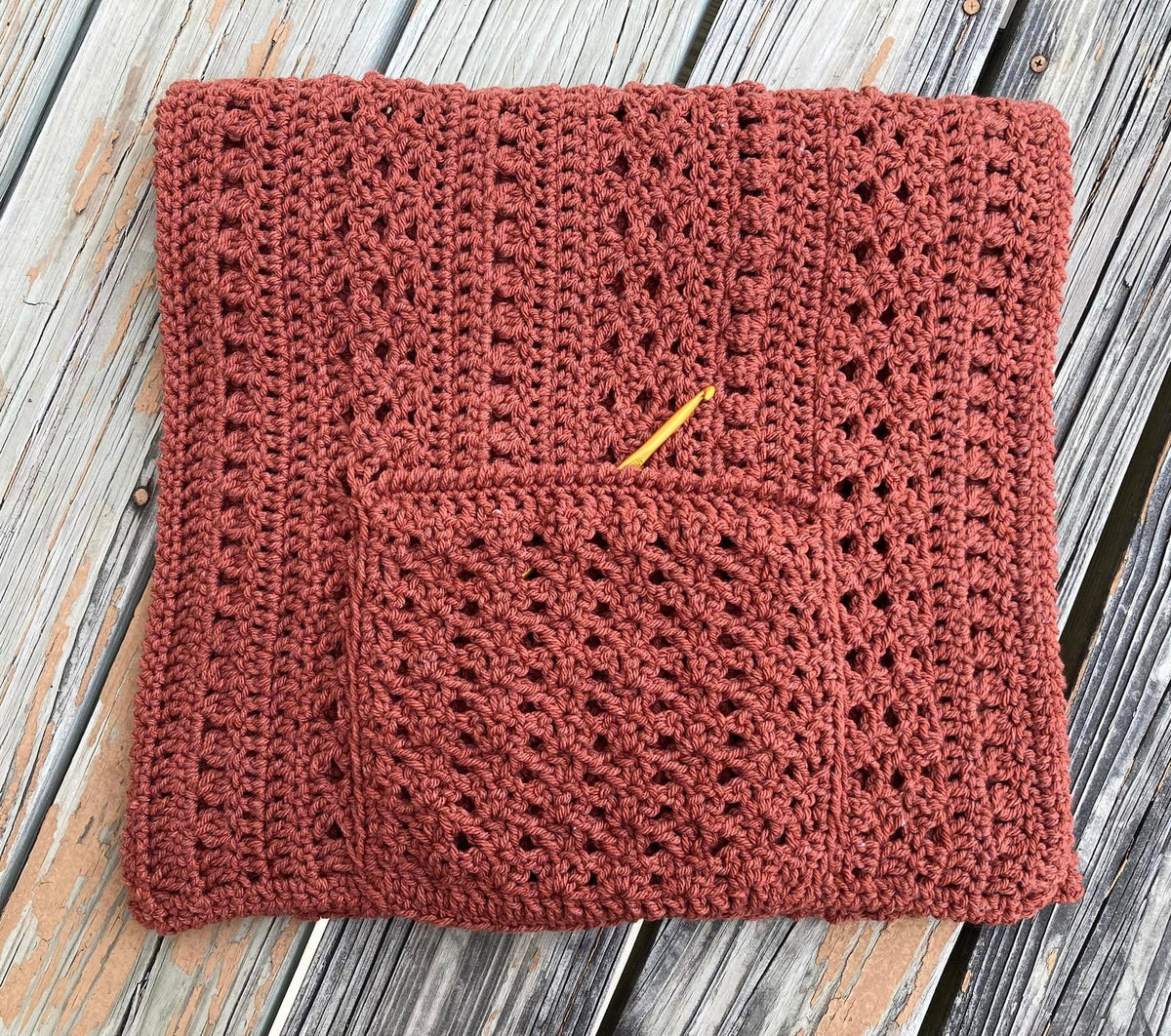 Lesley Pocket Shawl Crochet Pattern