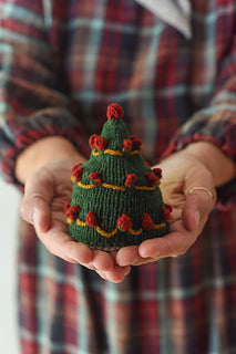 Reversible Tree + Snowman Knitting Pattern