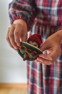 Reversible Tree + Snowman Knitting Pattern