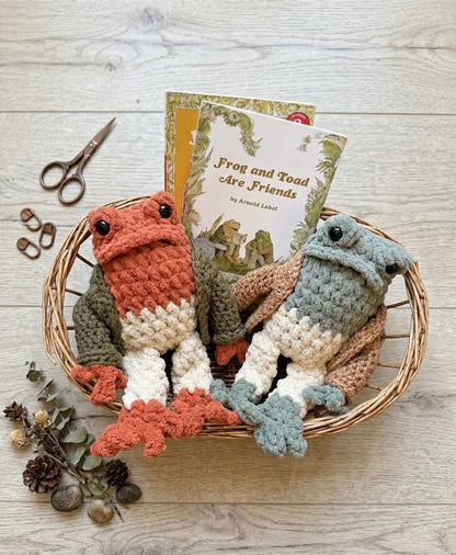 Best Friends Frog and Toad Crochet Pattern