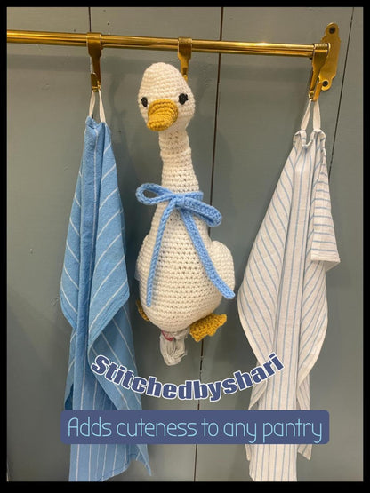Grocery Bag Goose Crochet Pattern