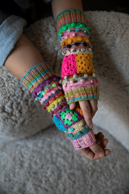 Bobble Pop Hand Warmers Knitting Pattern