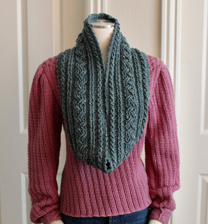 Bulky Celtic Cable Cowl Crochet Pattern