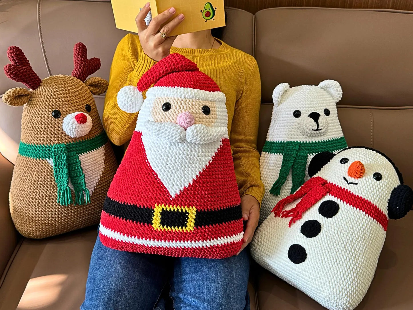 Holiday Pillows Crochet Pattern