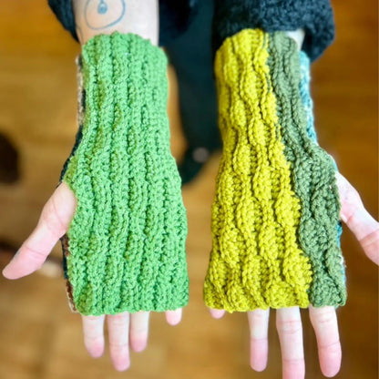 The Cider Ridge Fingerless Gloves Crochet Pattern