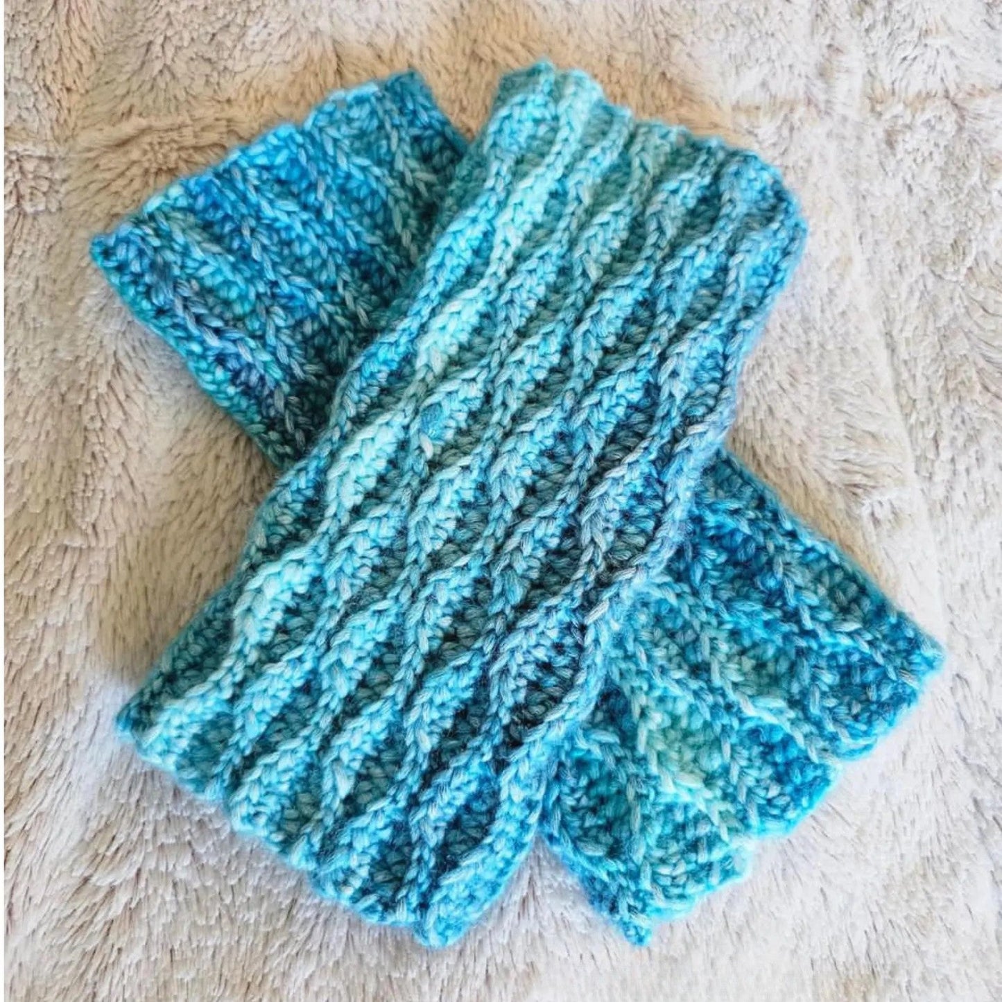 The Cider Ridge Fingerless Gloves Crochet Pattern