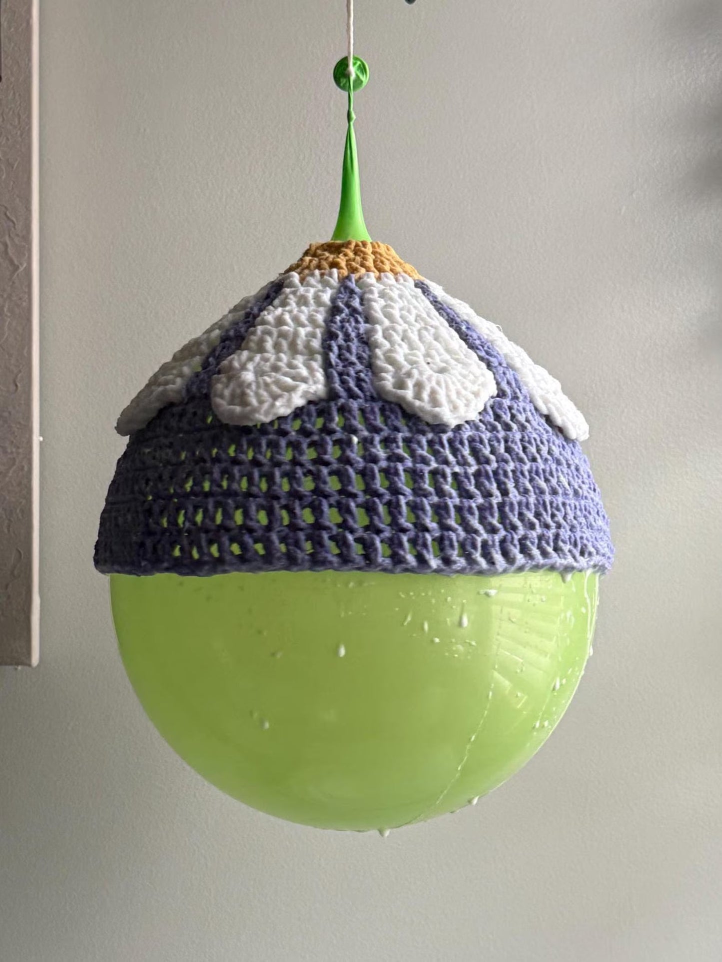 Daisy Pendant Lamp Crochet Pattern