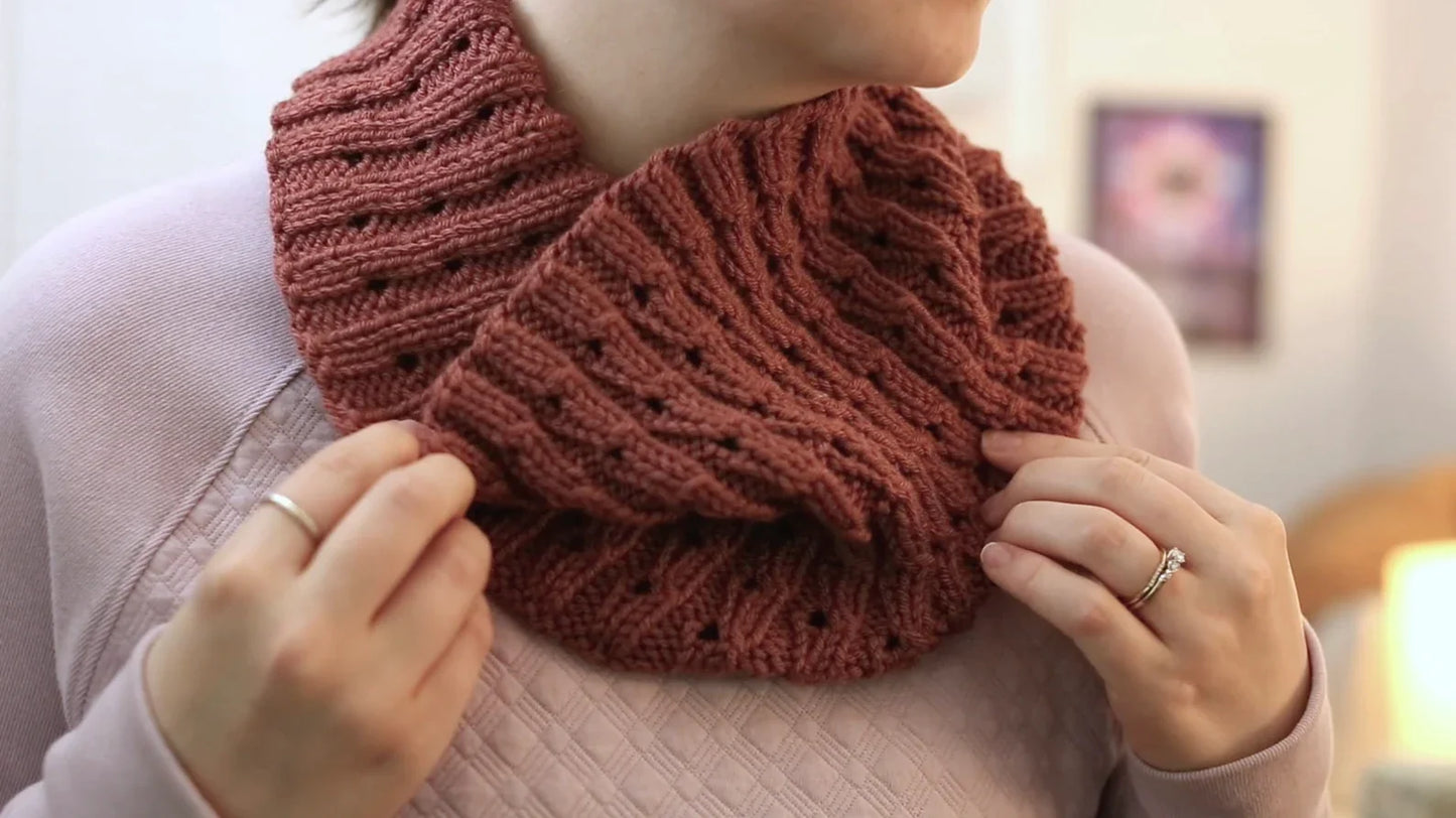 Easy Mock Cable Circle Scarf knitting pattern