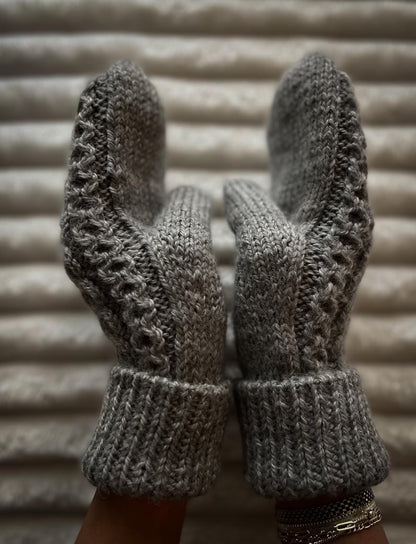 Eskimo Mittens Knitting Pattern