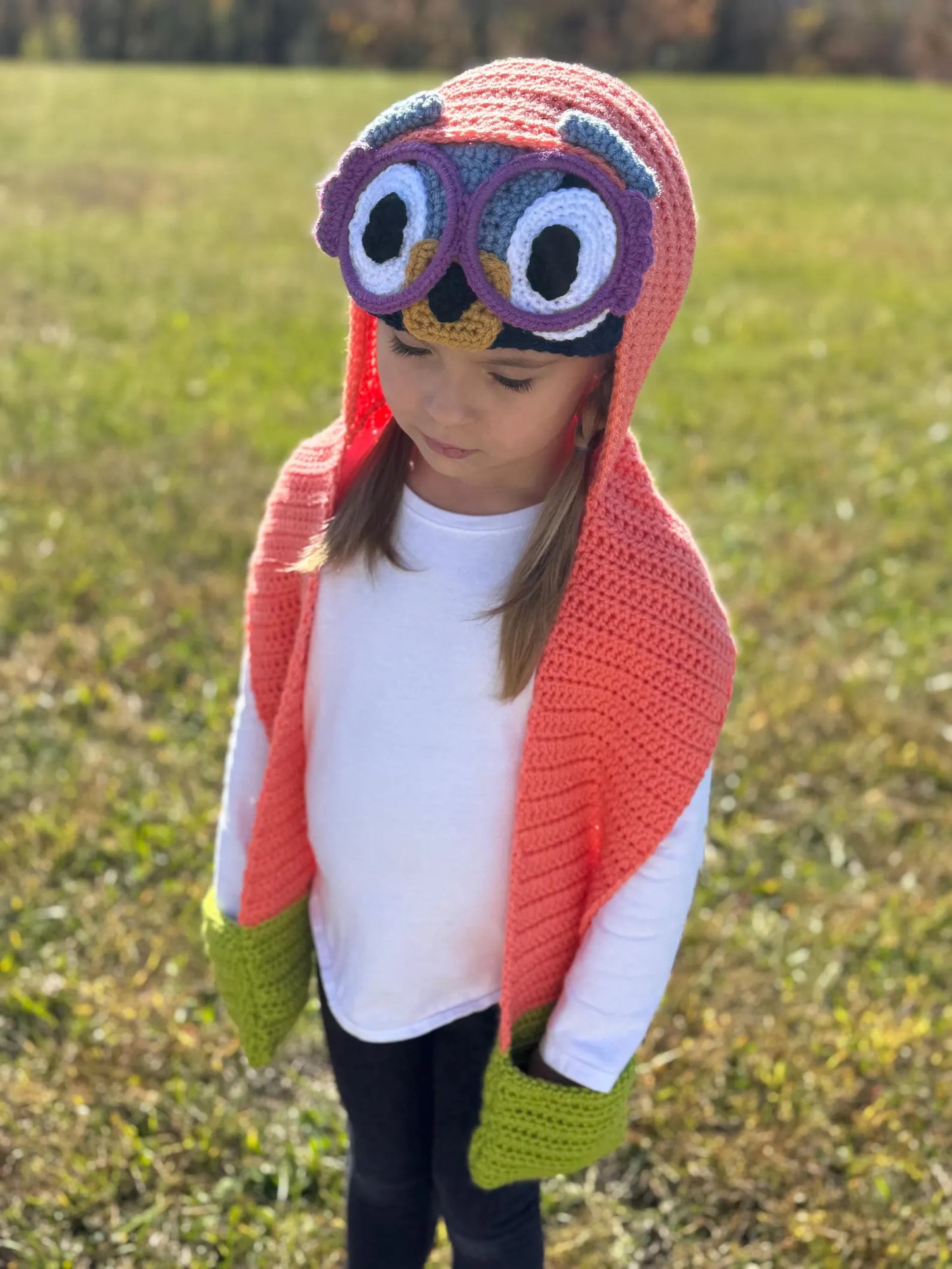 Grannies Hooded Scarf Crochet Pattern