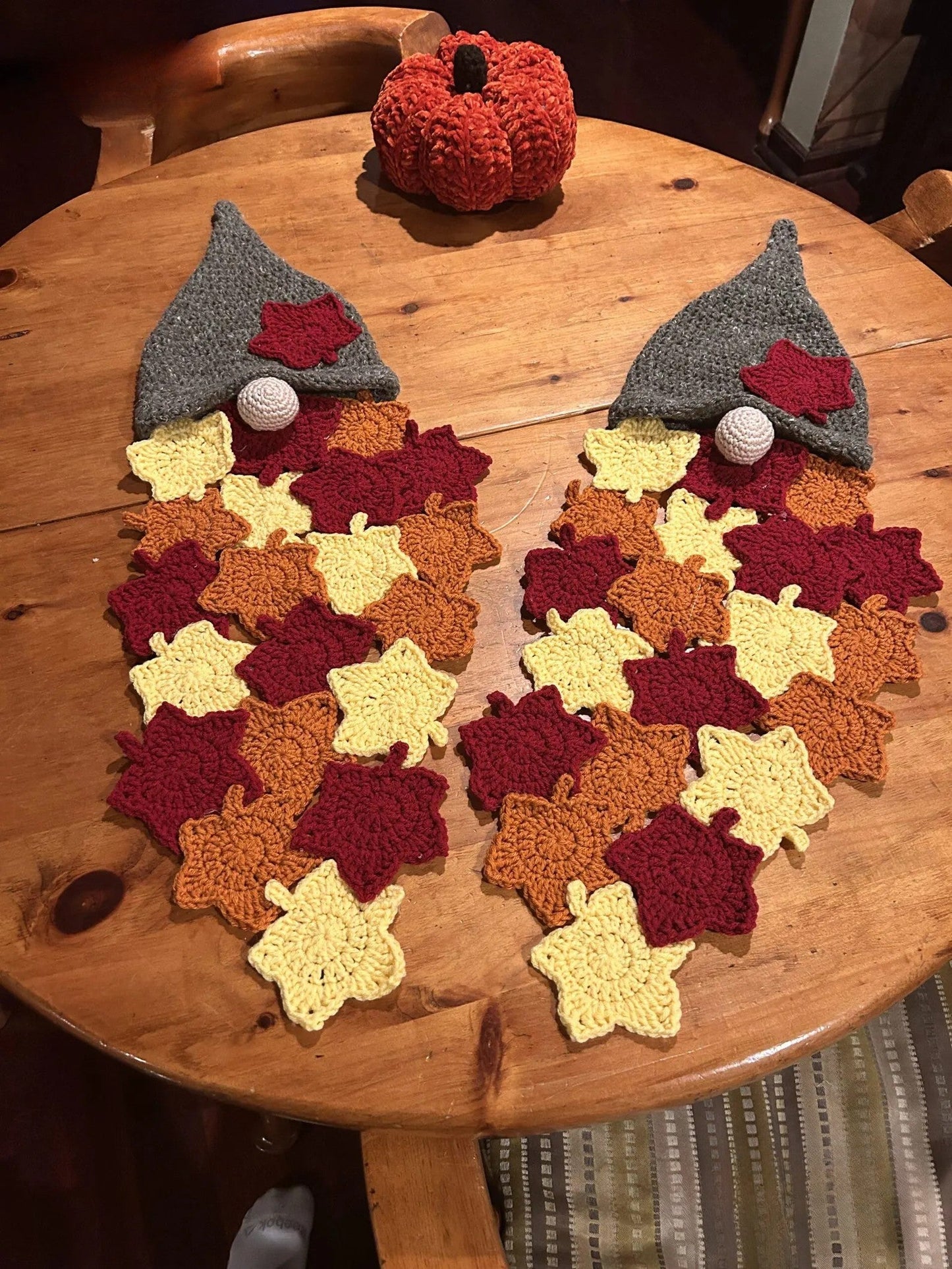 Gnome Leaf Wall Hanging Wreath Crochet Pattern