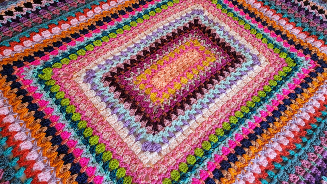 Glitzy Rectangle Afghan Crochet Pattern