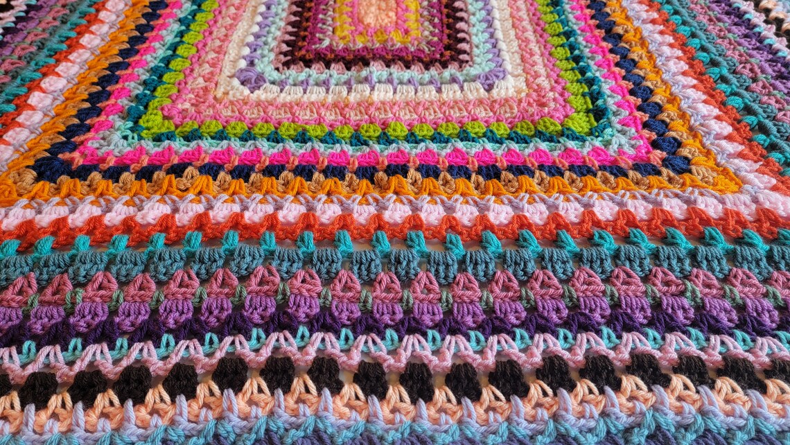 Glitzy Rectangle Afghan Crochet Pattern