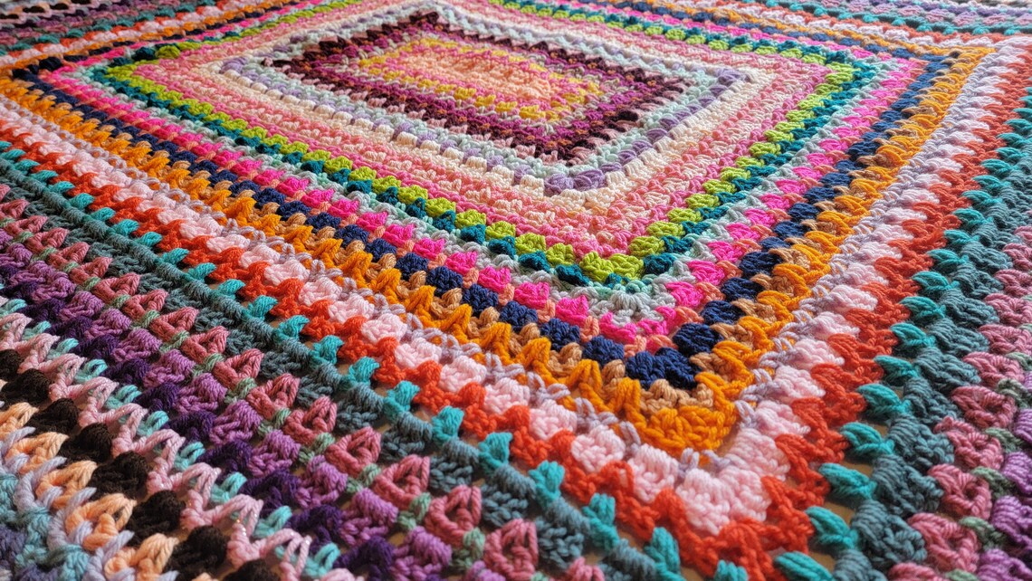 Glitzy Rectangle Afghan Crochet Pattern