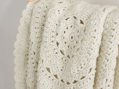 Lacy Shell Design Blanket Crochet Pattern