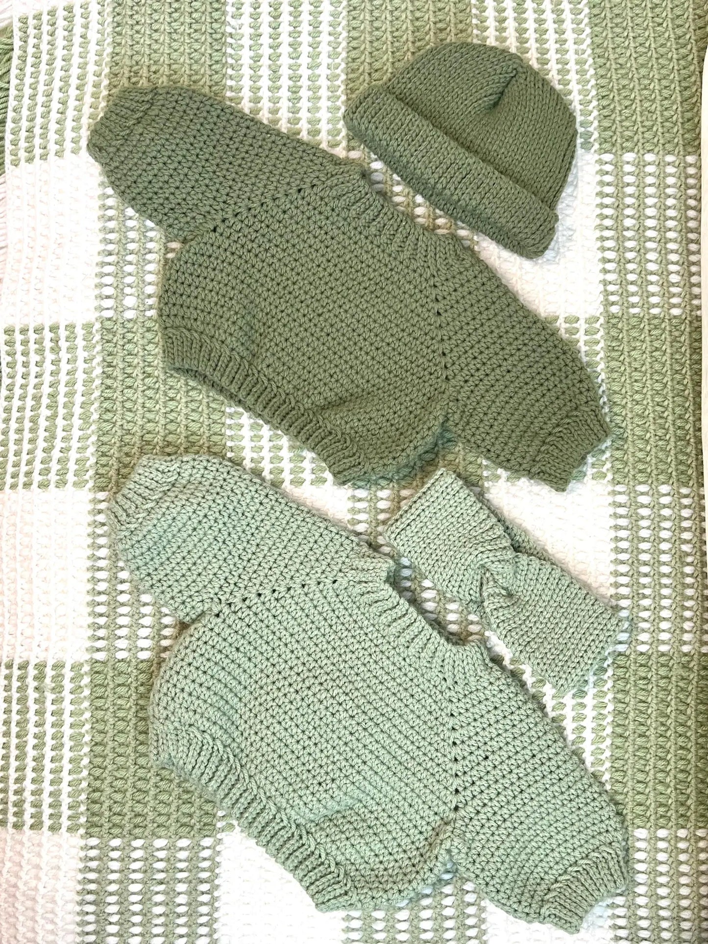 Oversized Raglan Baby Sweater Crochet Pattern