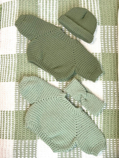 Oversized Raglan Baby Sweater Crochet Pattern