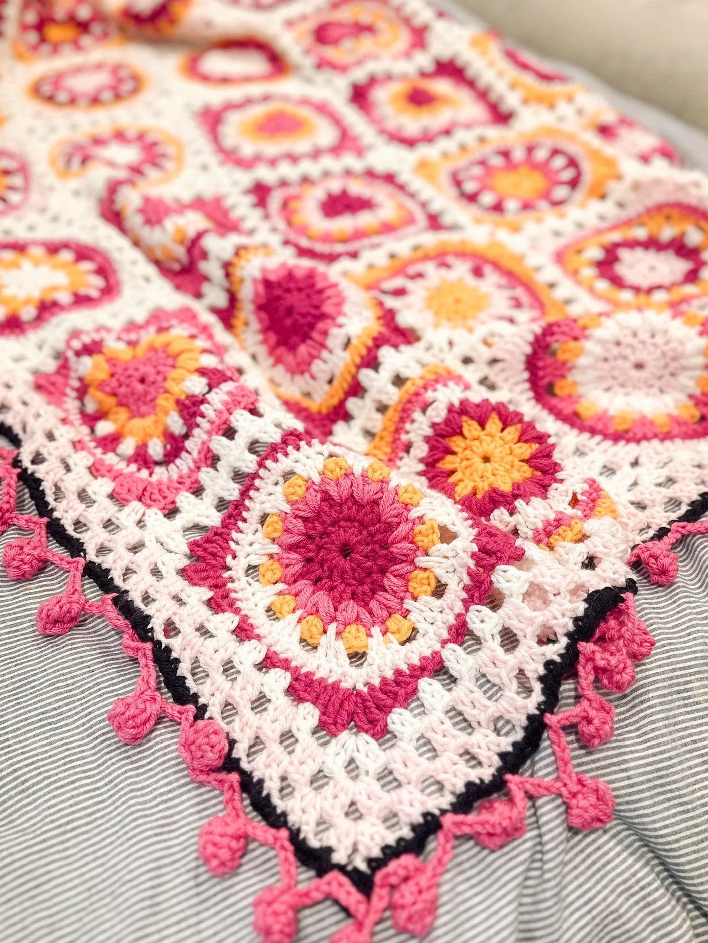 Petite Juliet Blanket Crochet Pattern