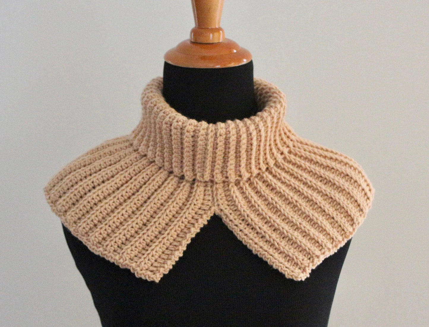Ribbed Neck Warmer Crochet Pattern