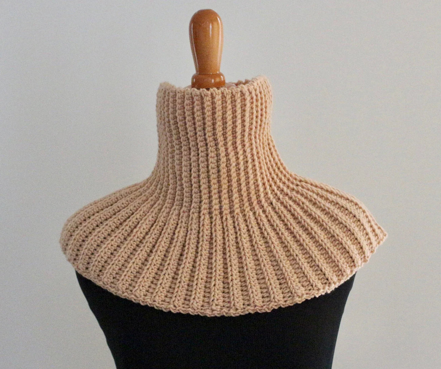 Ribbed Neck Warmer Crochet Pattern