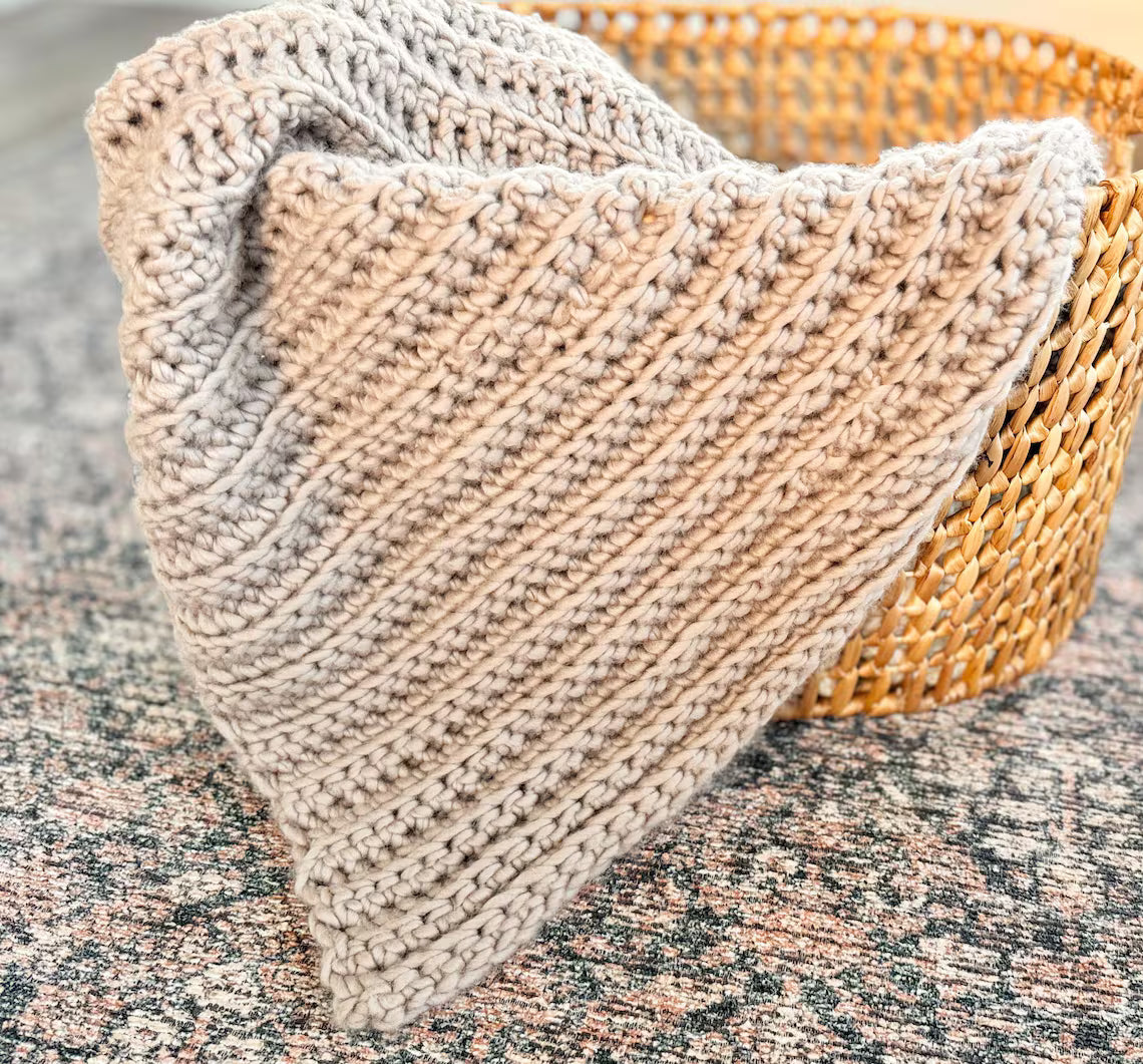 Beginner-Friendly Ribbed Throw Crochet Pattern