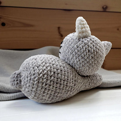 Mimi Snooze Sleeping Cat Crochet Pattern