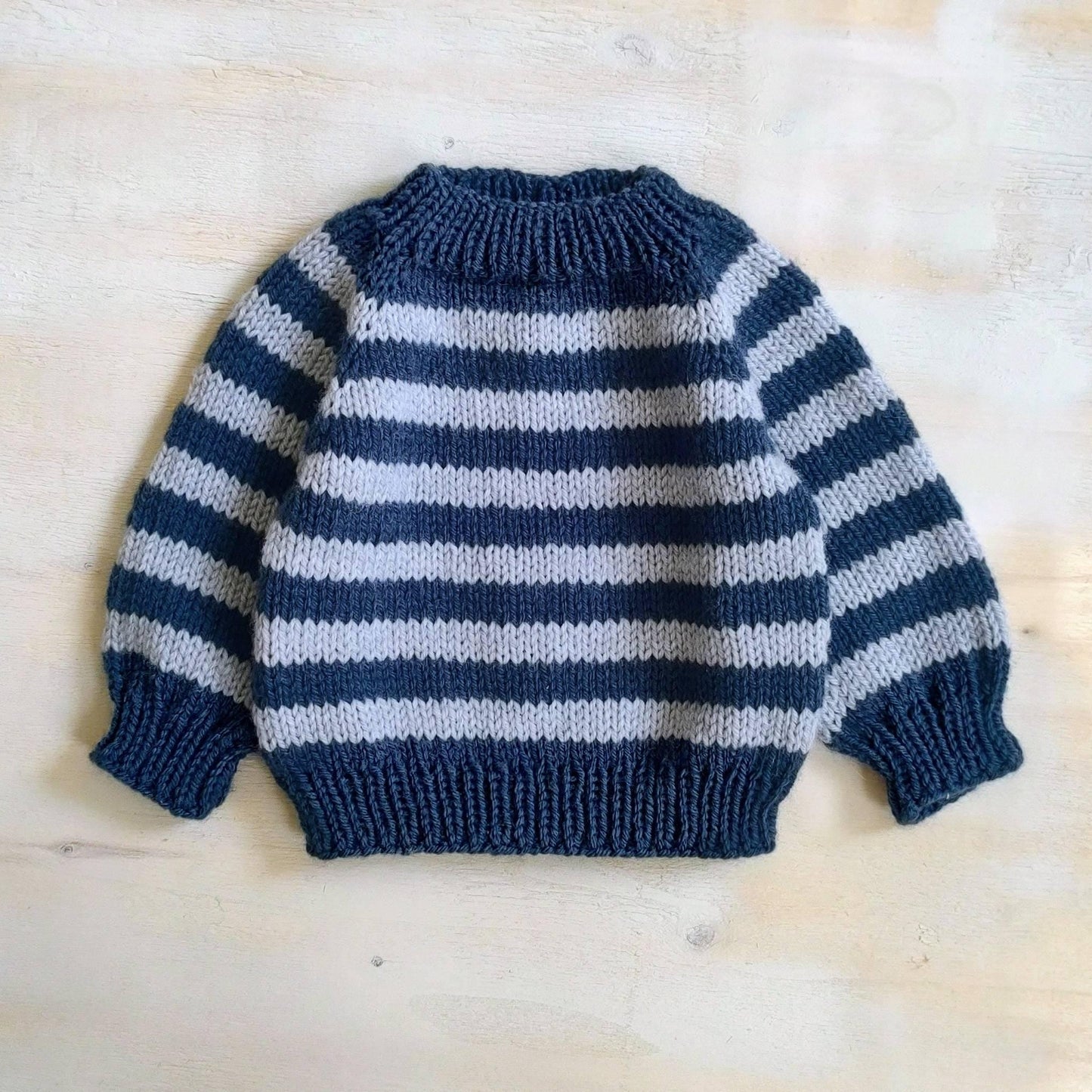Seamless Top-Down Baby Raglan Sweater Knitting Pattern
