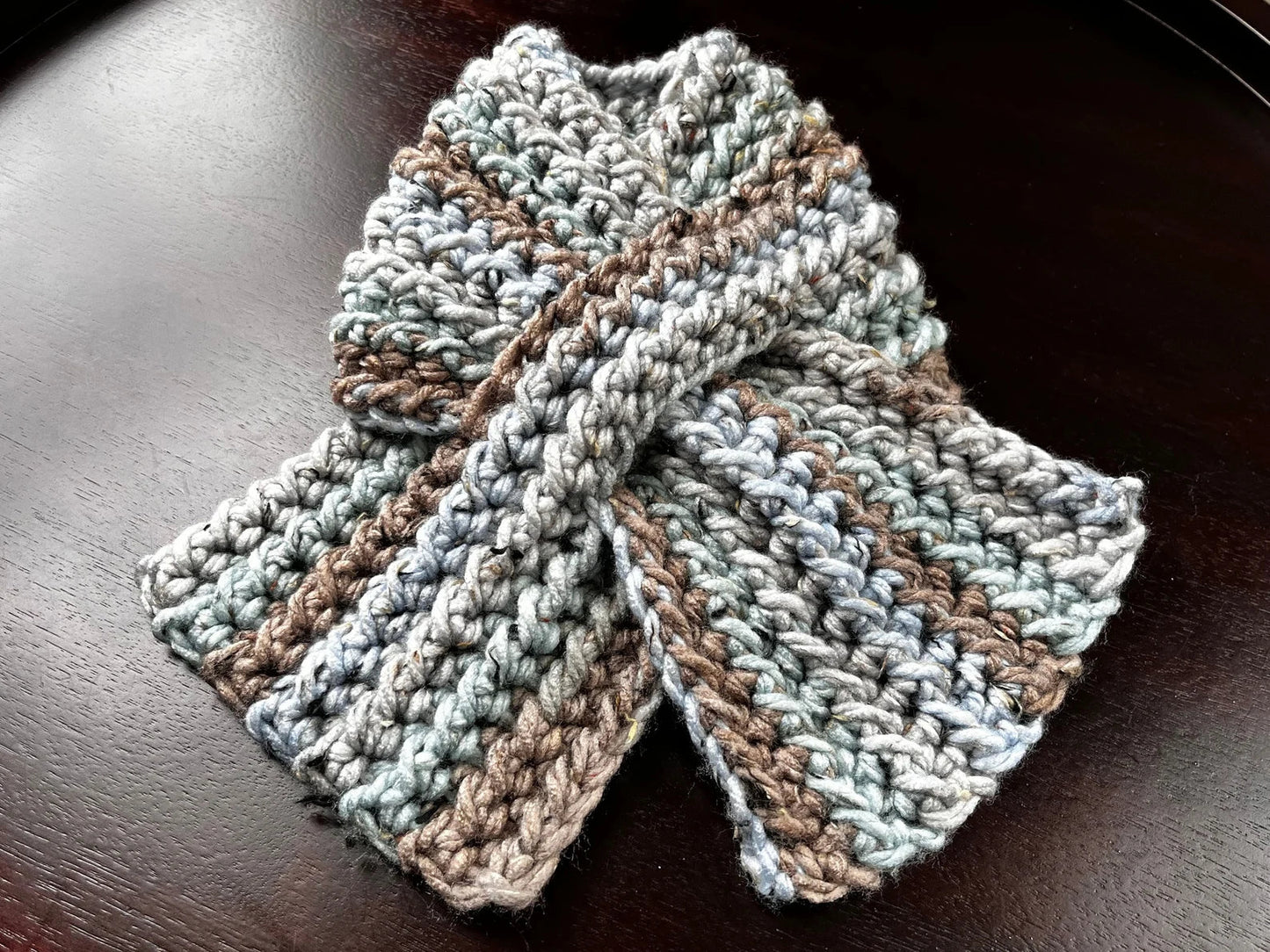 Unisex Keyhole Scarf Crochet Pattern
