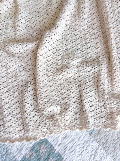 Vintage-Inspired Throw Blanket Crochet Pattern