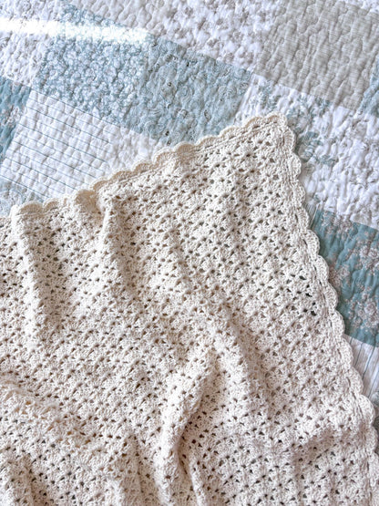 Vintage-Inspired Throw Blanket Crochet Pattern
