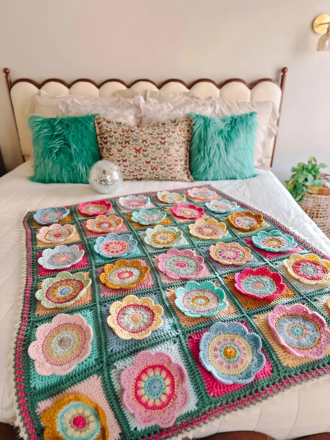 Wynona Bloom Blanket Crochet Pattern
