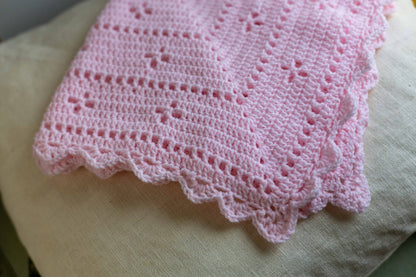 Midwife in a Square Baby Blanket Crochet Pattern