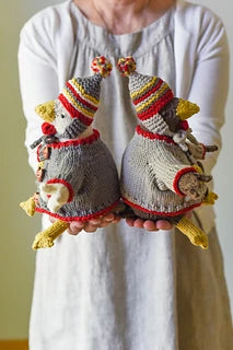 Mother Hen Knitting Pattern