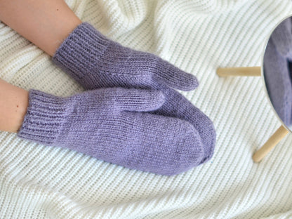 Women Basic Mittens Knitting Pattern