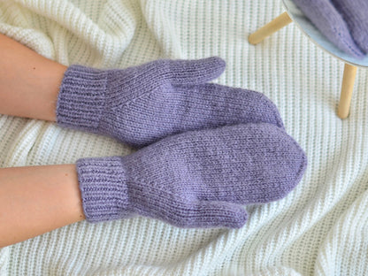 Women Basic Mittens Knitting Pattern