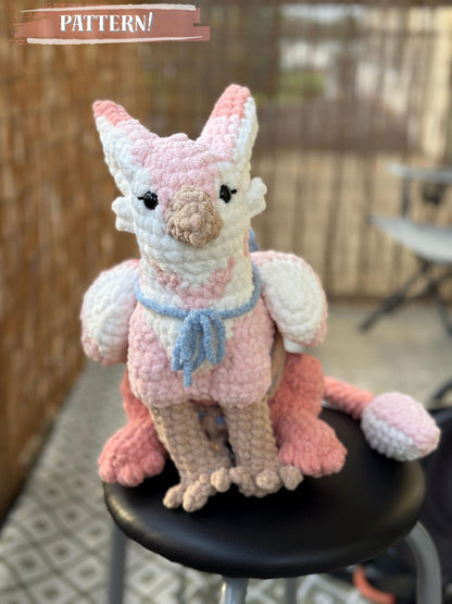 Messenger Mouse Griffin Crochet Pattern