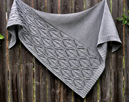 Tendrilly Knitting Pattern